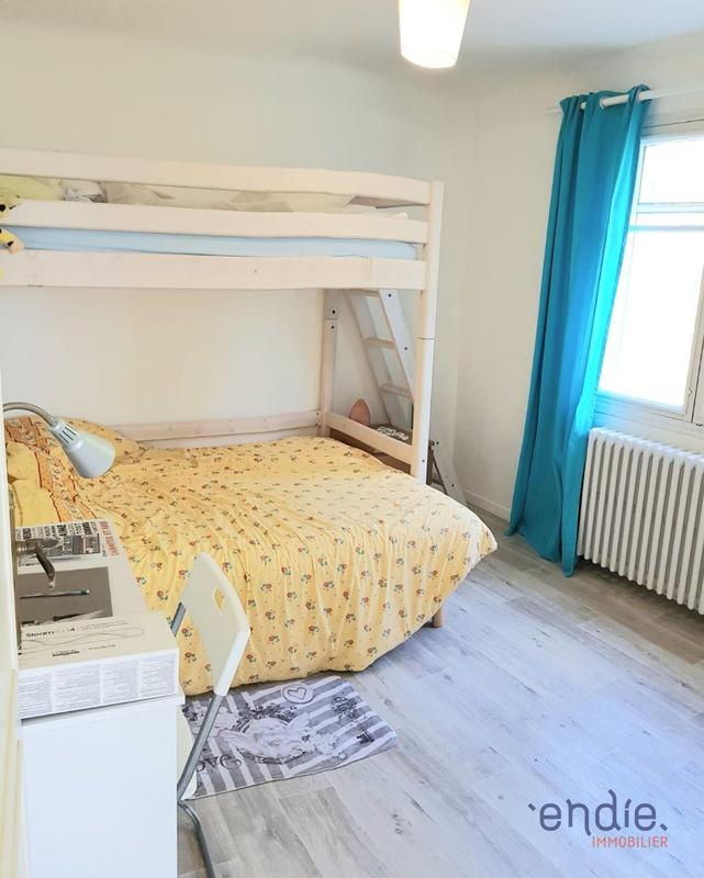 Maison - 197 m² - 7 pièces