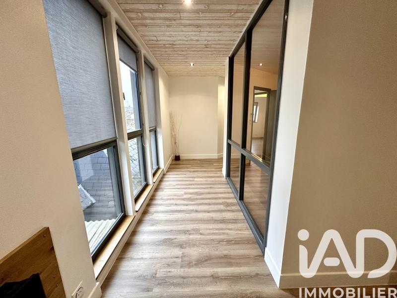 Duplex - 200 m² - 5 pièces