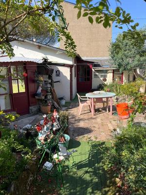 Maison - 90 m² - 4 pièces