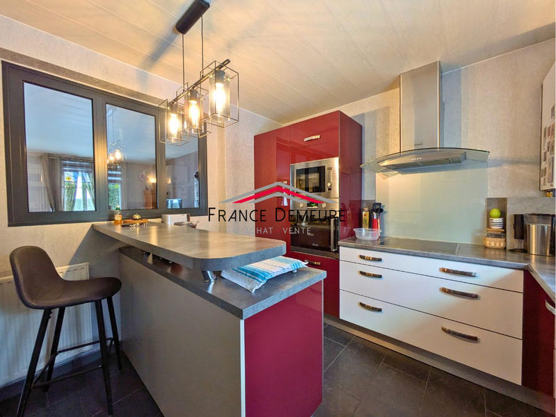 Maison contemporaine - 130 m² - 6 pièces