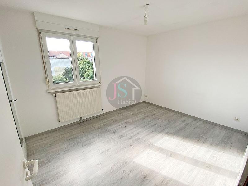 Appartement - 80 m² - 3 pièces
