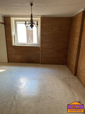 Maison - 205 m² - 9 pièces