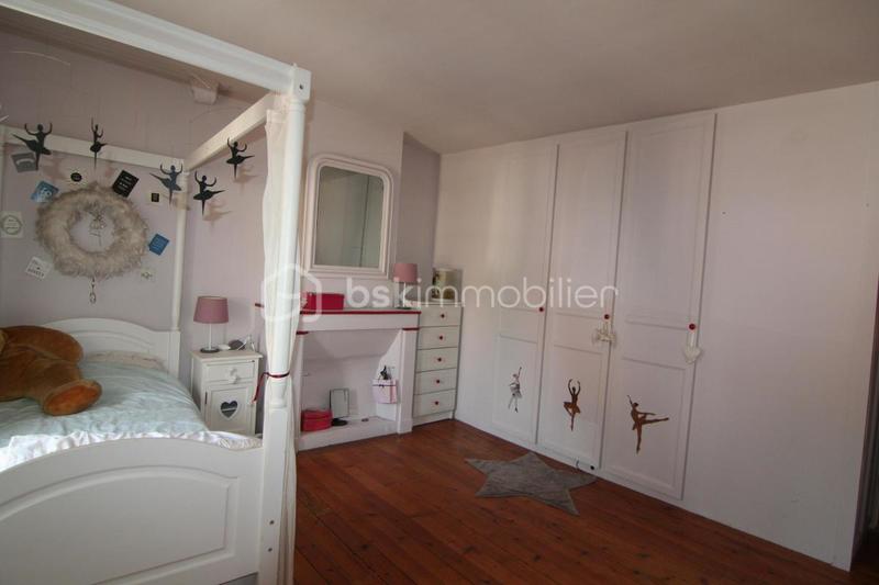 Maison ancienne - 163 m² - 7 pièces