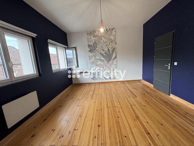 Maison - 153 m² - 9 pièces