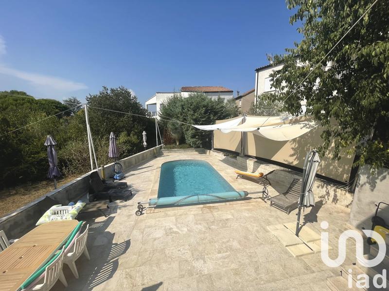 Maison - 213 m² - 8 pièces