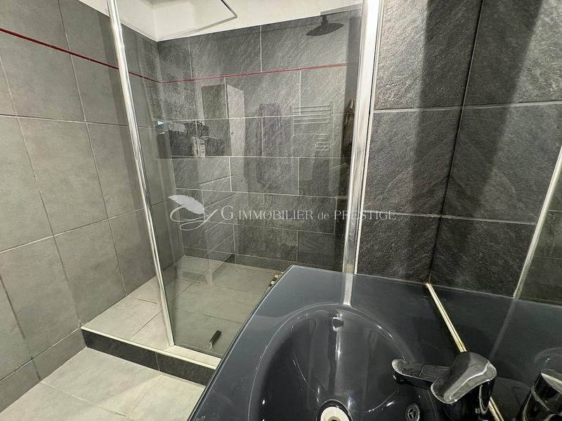 Villa - 139 m² - 6 pièces