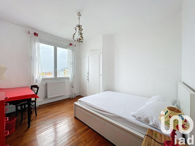 Appartement - 94 m² - 4 pièces