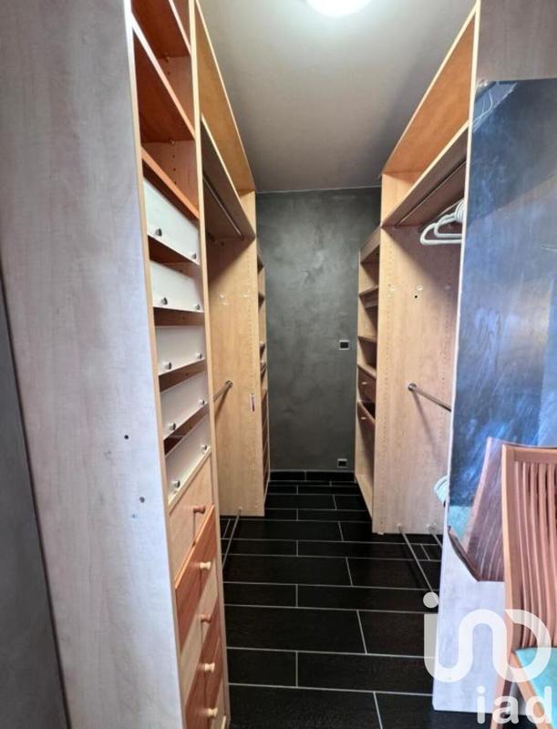 Maison de maîtres - 352 m² - 13 pièces