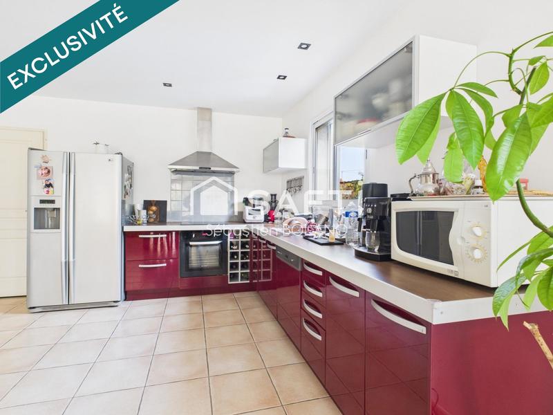 Maison - 160 m² - 5 pièces