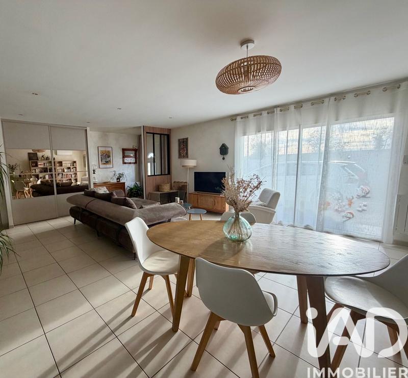 Maison - 110 m² - 5 pièces