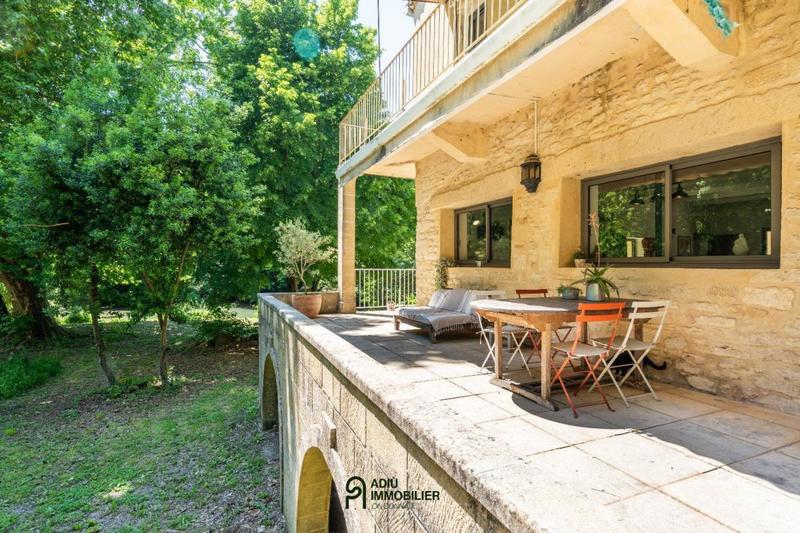 Mas - 170 m² - 6 pièces