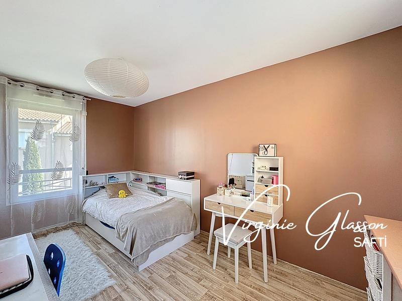 Maison - 147 m² - 6 pièces