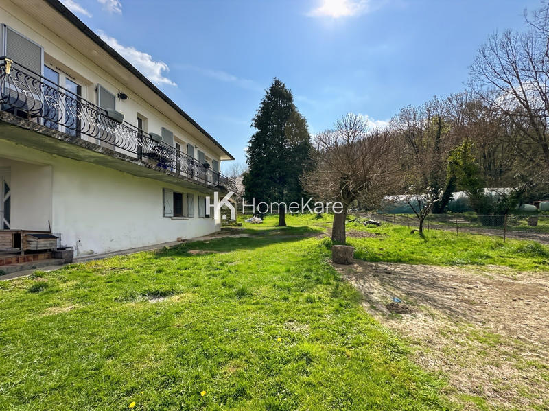 Maison - 210 m² - 4 pièces