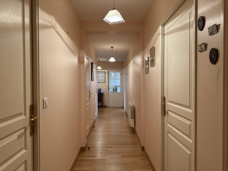 Appartement - 105 m² - 3 pièces