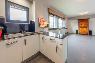 Appartement - 93 m² - 5 pièces