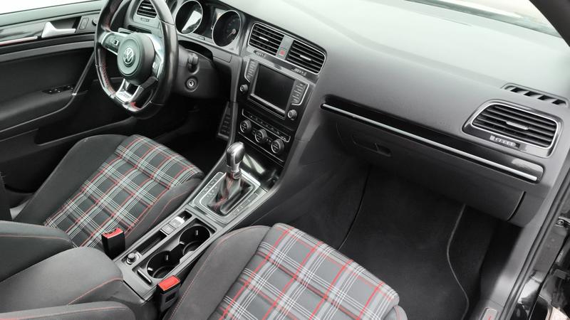 Volkswagen Golf GTi VII 2.0 Tfsi 230 Dsg6 Performance - Automatique