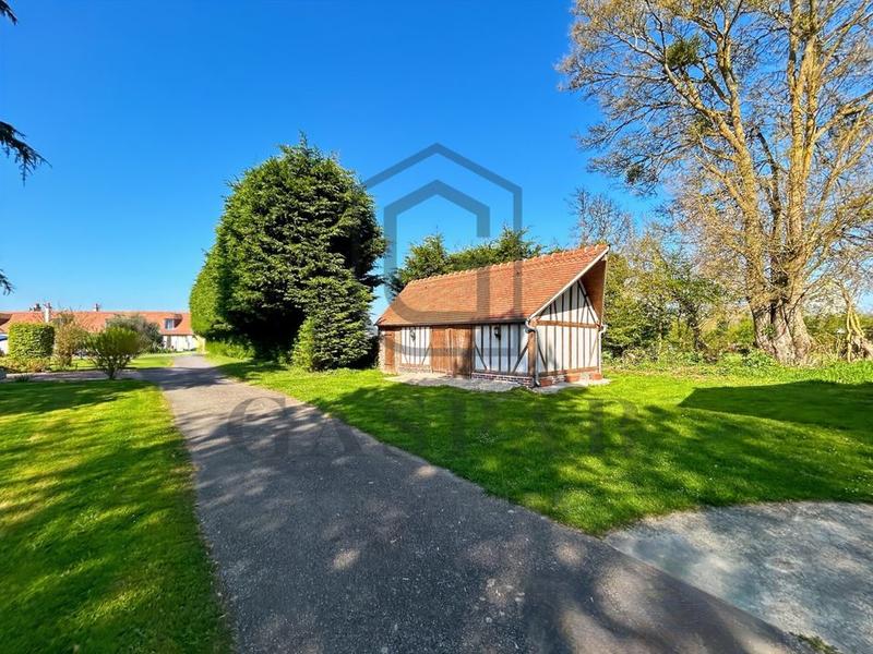 Château - 477 m² - 13 pièces