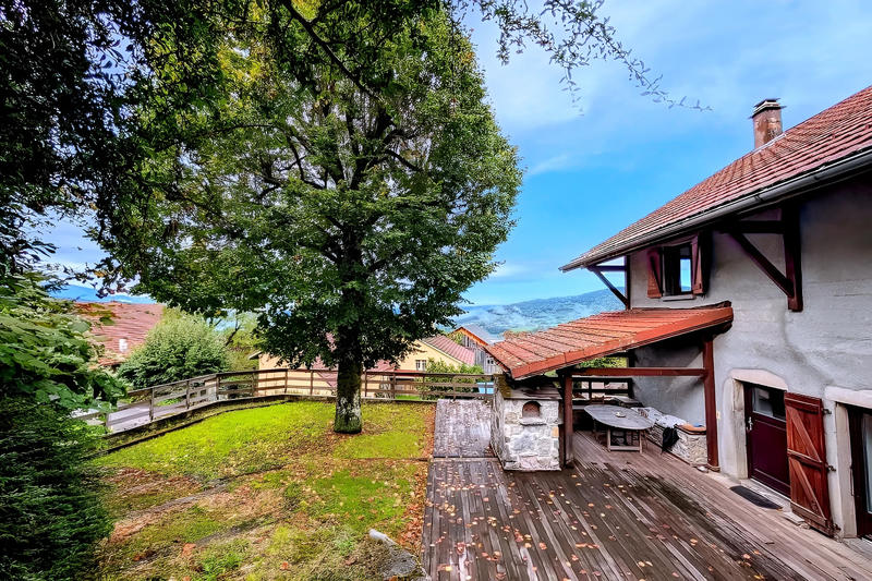 Maison - 160 m² - 5 pièces