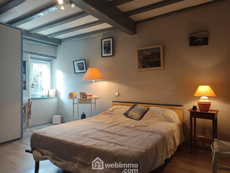 Maison - 215 m² - 7 pièces