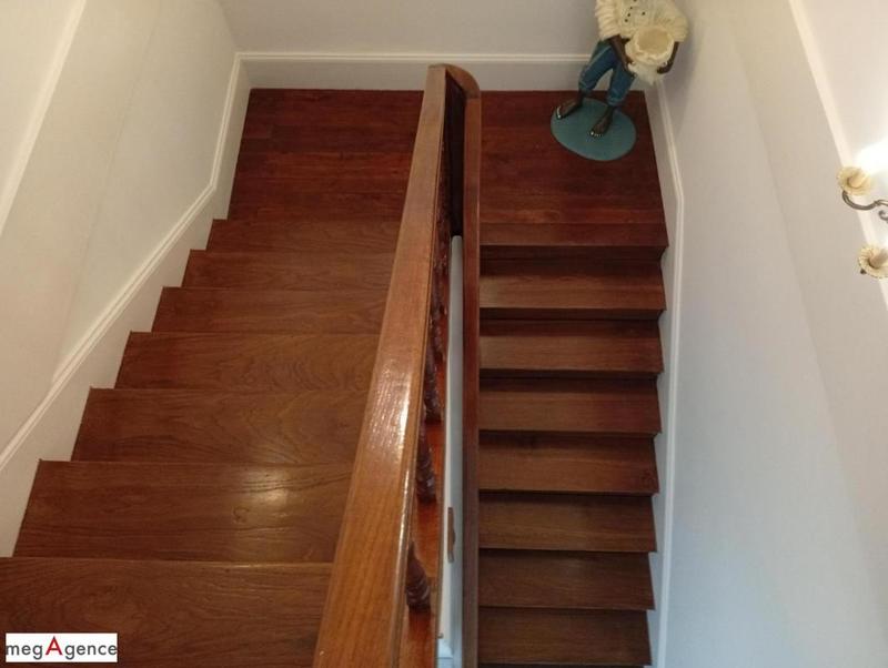 Maison en pierre - 311 m² - 11 pièces