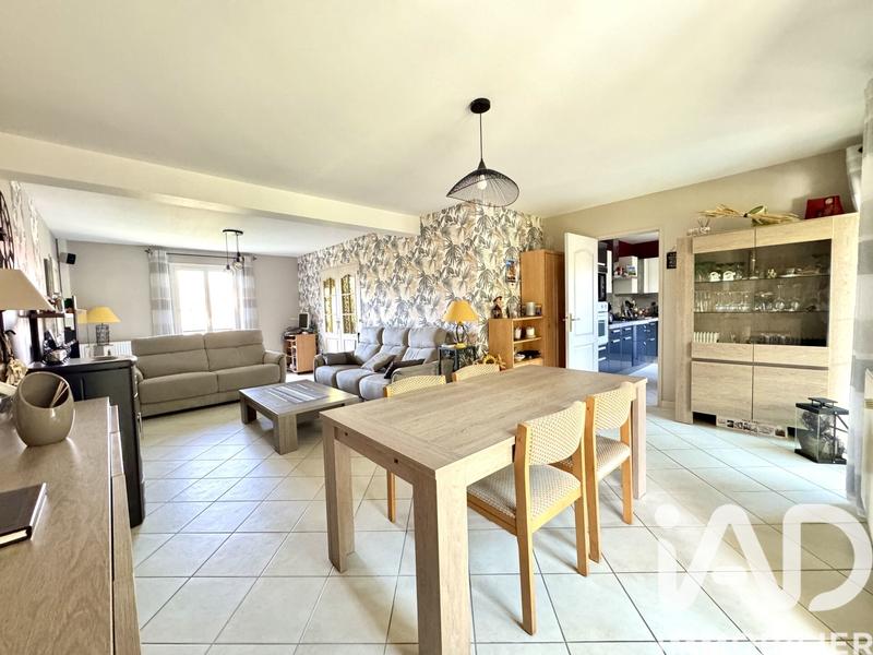 Maison - 152 m² - 7 pièces