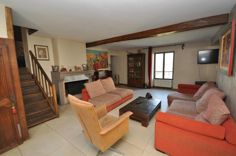 Maison - 185 m² - 7 pièces