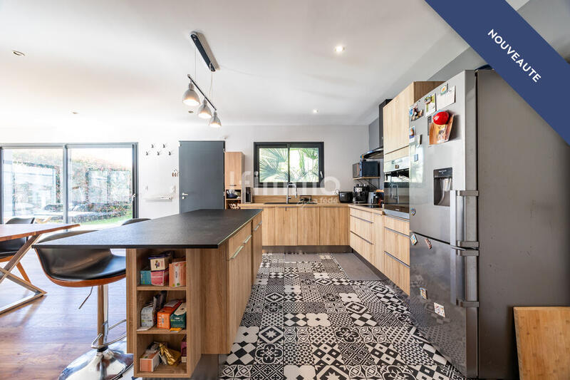 Maison - 126 m² - 6 pièces