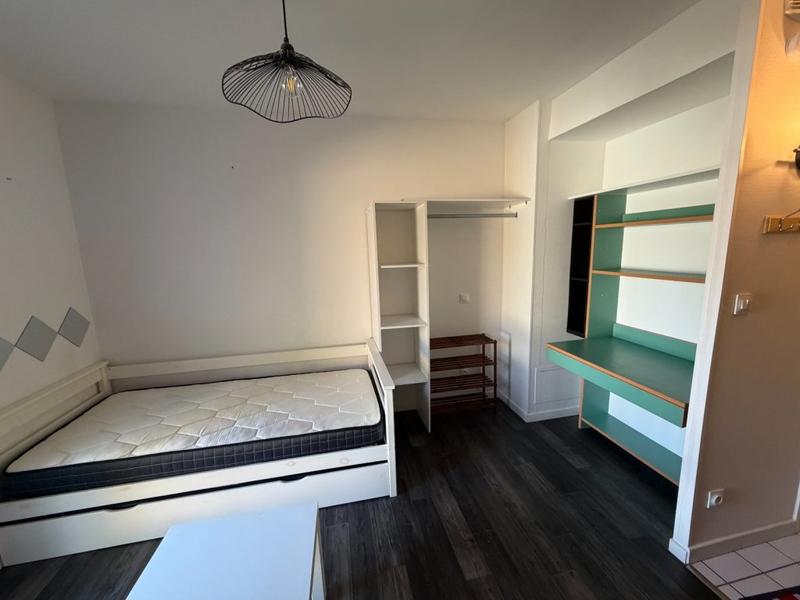 Studio - 18 m² - 1 pièce
