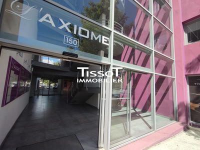 Local commercial - 661 m² - 1 pièce