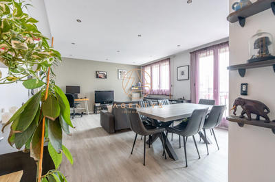 Appartement - 74 m² - 4 pièces