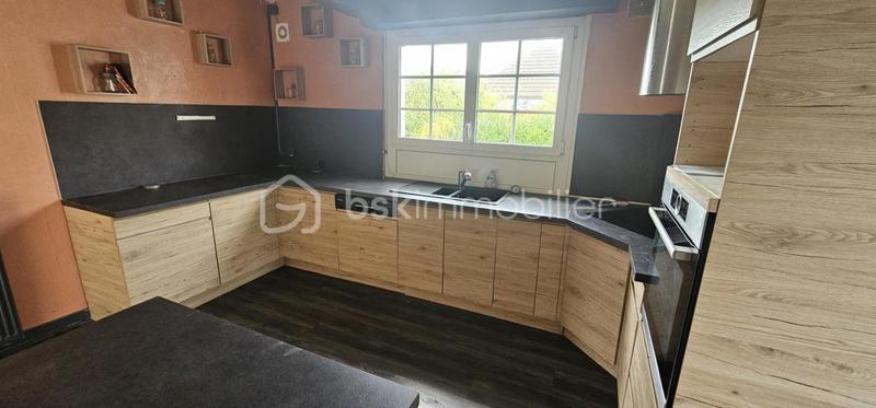 Maison - 147 m² - 7 pièces