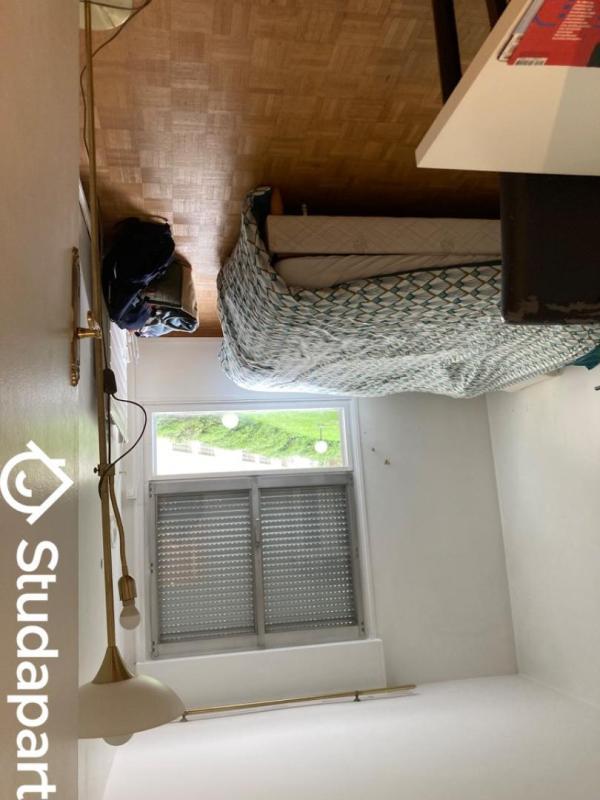 Chambre - 12 m² - 1 pièce