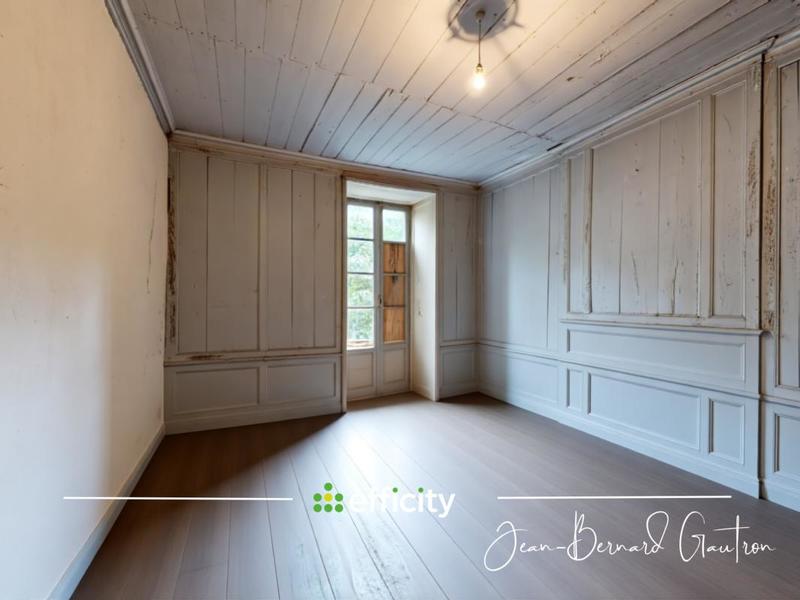 Château - 360 m² - 10 pièces