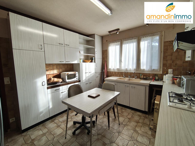 Maison - 160 m² - 7 pièces