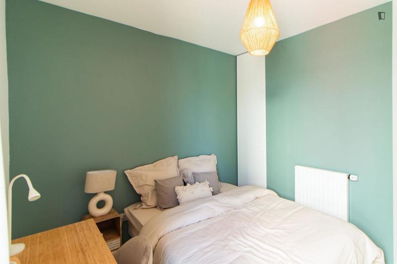 Chambre - 10 m² - 4 pièces