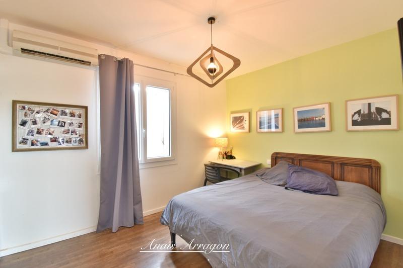 Propriété - 250 m² - 9 pièces