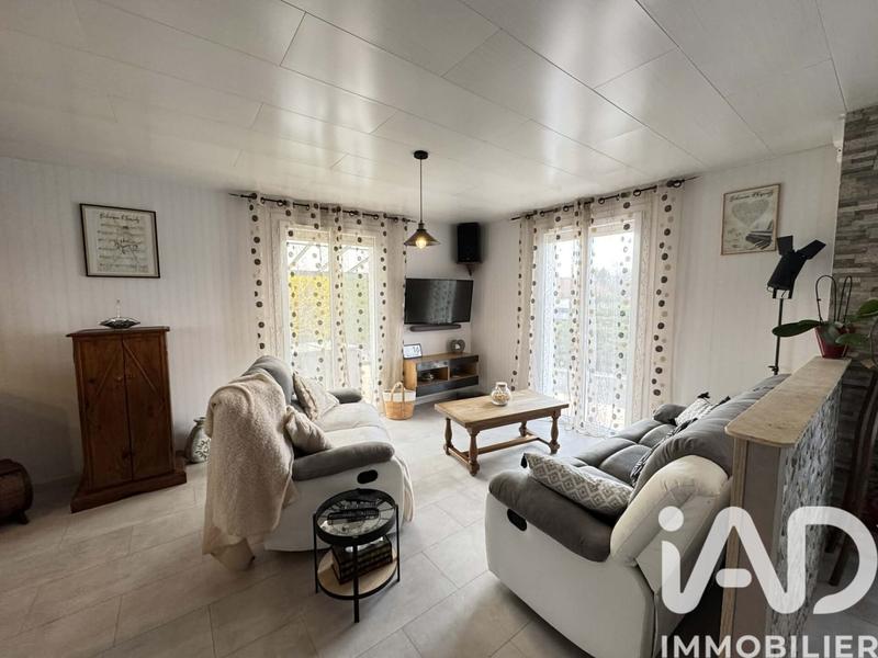 Maison - 89 m² - 5 pièces