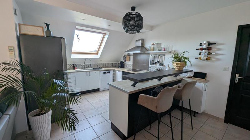 Maison - 95 m² - 6 pièces