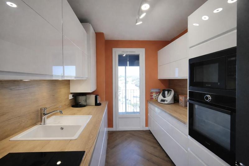 Appartement - 70 m² - 4 pièces