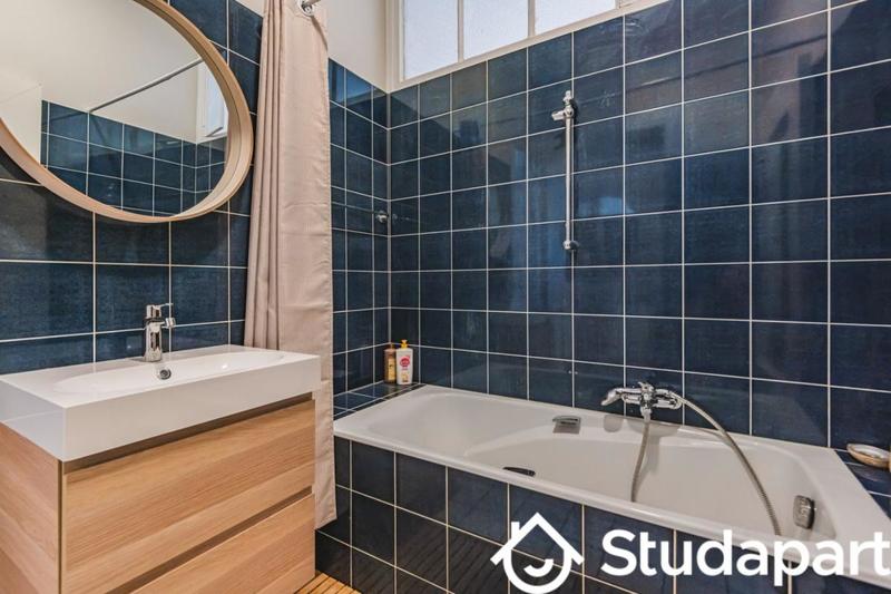 Appartement - 80 m² - 3 pièces