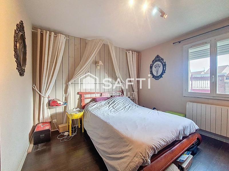 Maison - 98 m² - 5 pièces