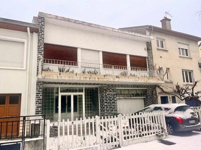 Maison - 160 m² - 4 pièces