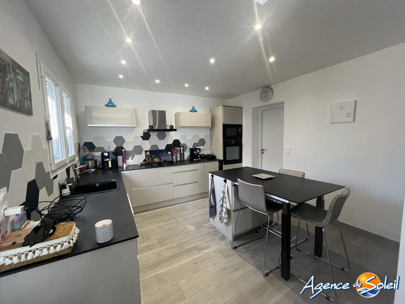 Maison - 110 m² - 4 pièces