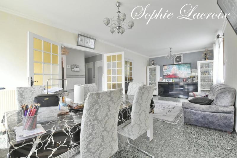 Villa - 149 m² - 6 pièces