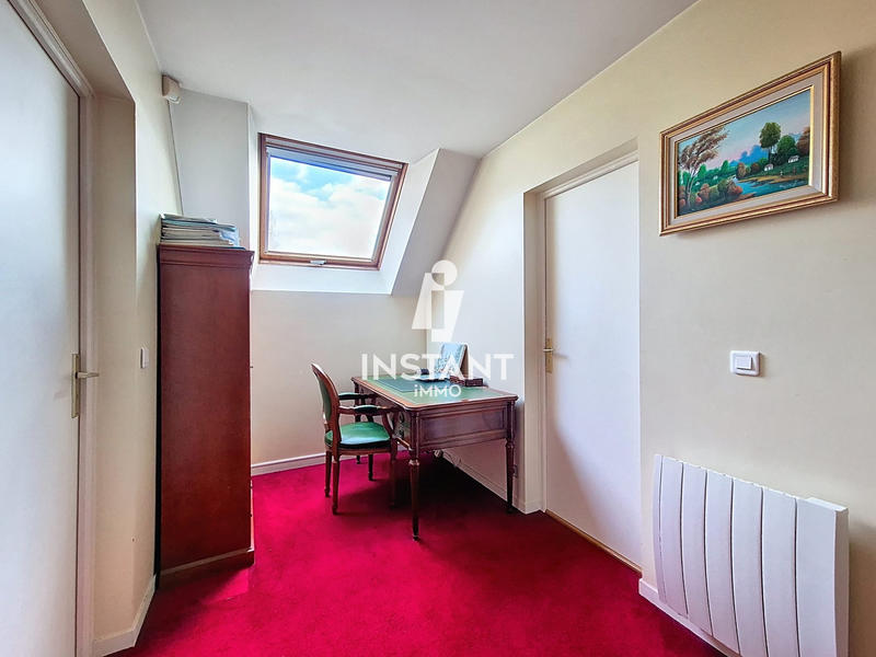 Maison - 138 m² - 6 pièces