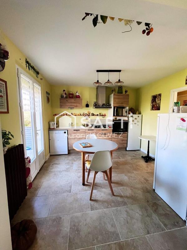 Maison - 80 m² - 5 pièces