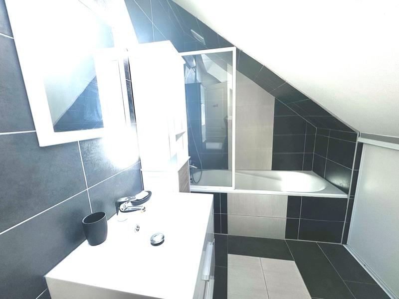 Studio - 24 m² - 1 pièce