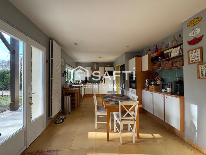 Maison - 162 m² - 6 pièces