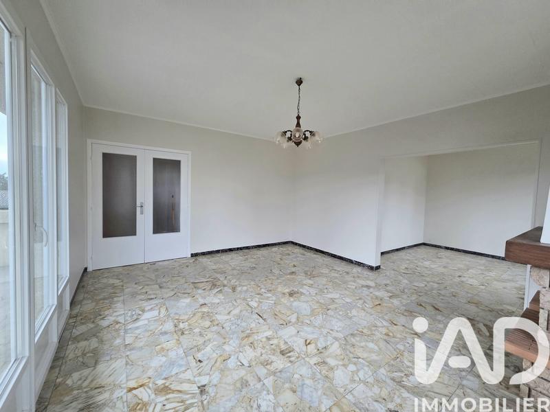 Maison - 87 m² - 5 pièces