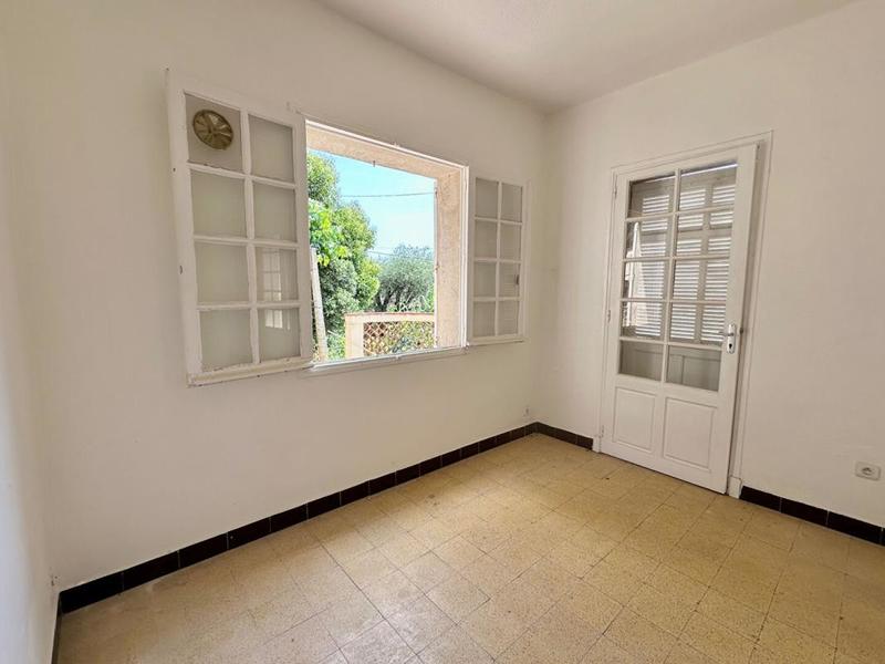 Maison - 96 m² - 6 pièces